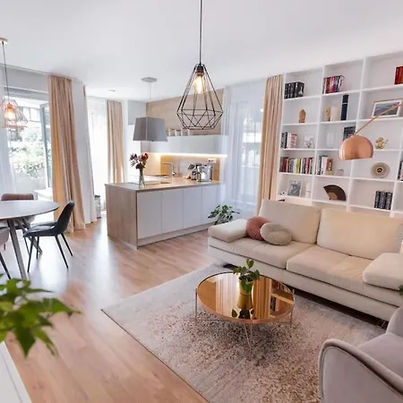 Comfy And Stylish With Terrace Near Center Apartment Bratislava